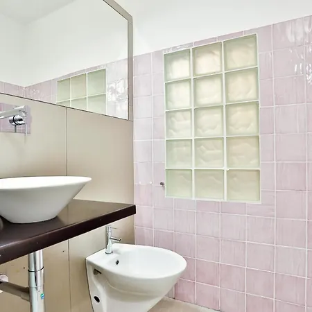 Guesthost - Casa Zia Ada Nel Cuore Di Appartement Salerno
